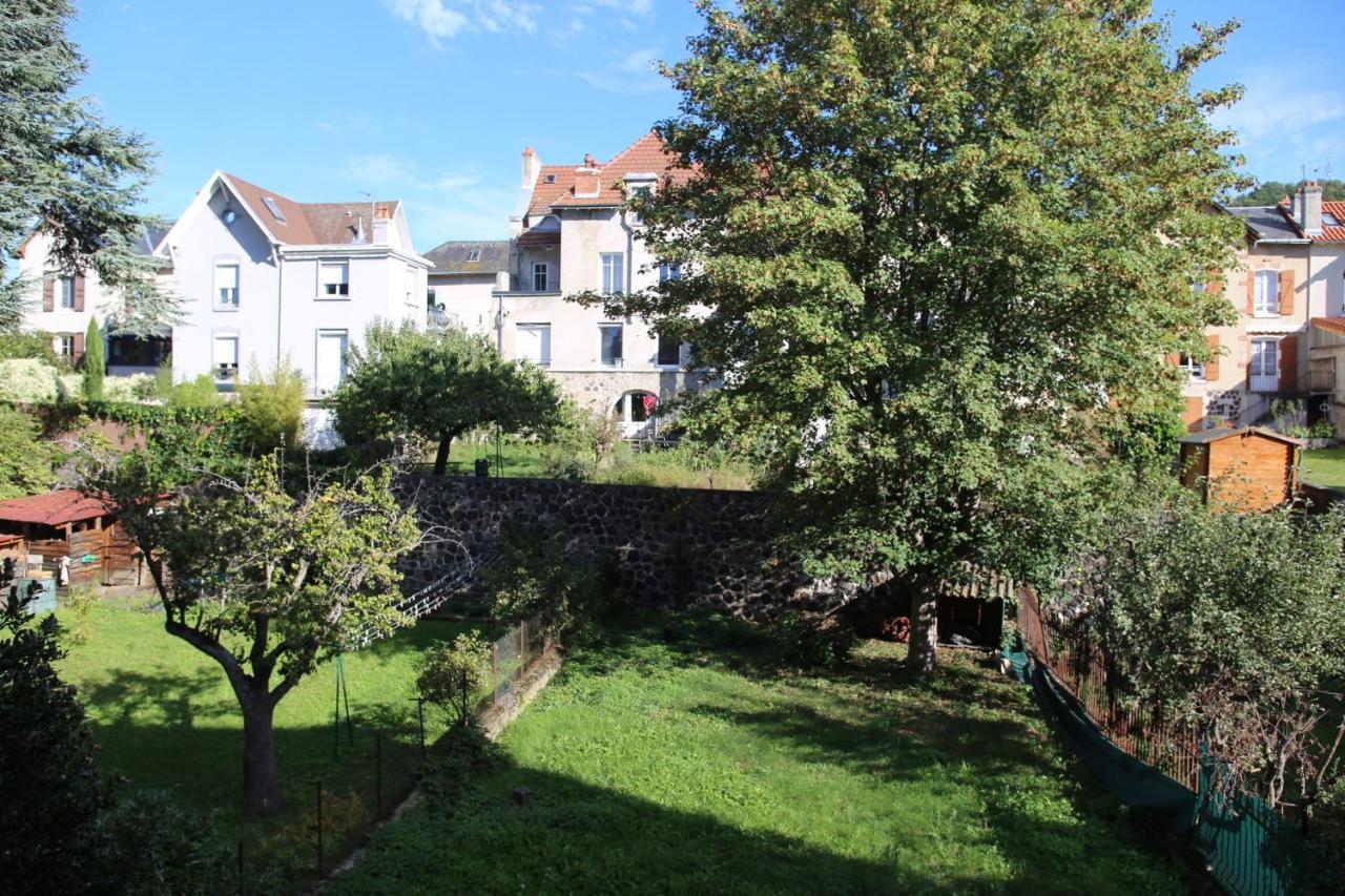 Jourde Vacances Le Puy-en-Velay Exteriör bild