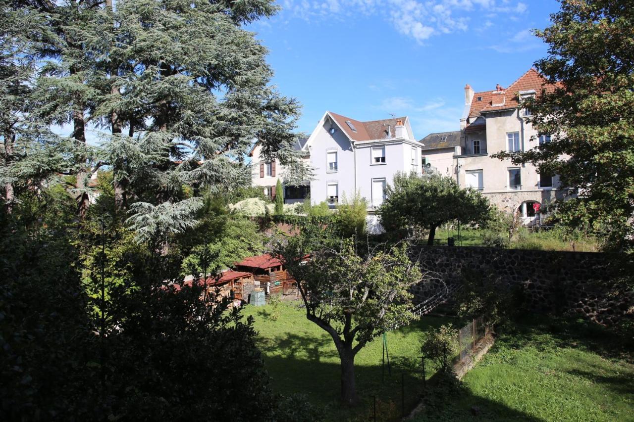 Jourde Vacances Le Puy-en-Velay Exteriör bild